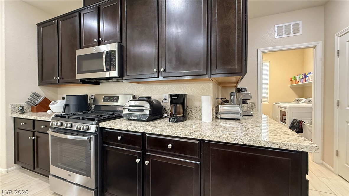 821 Fox Mountain Court