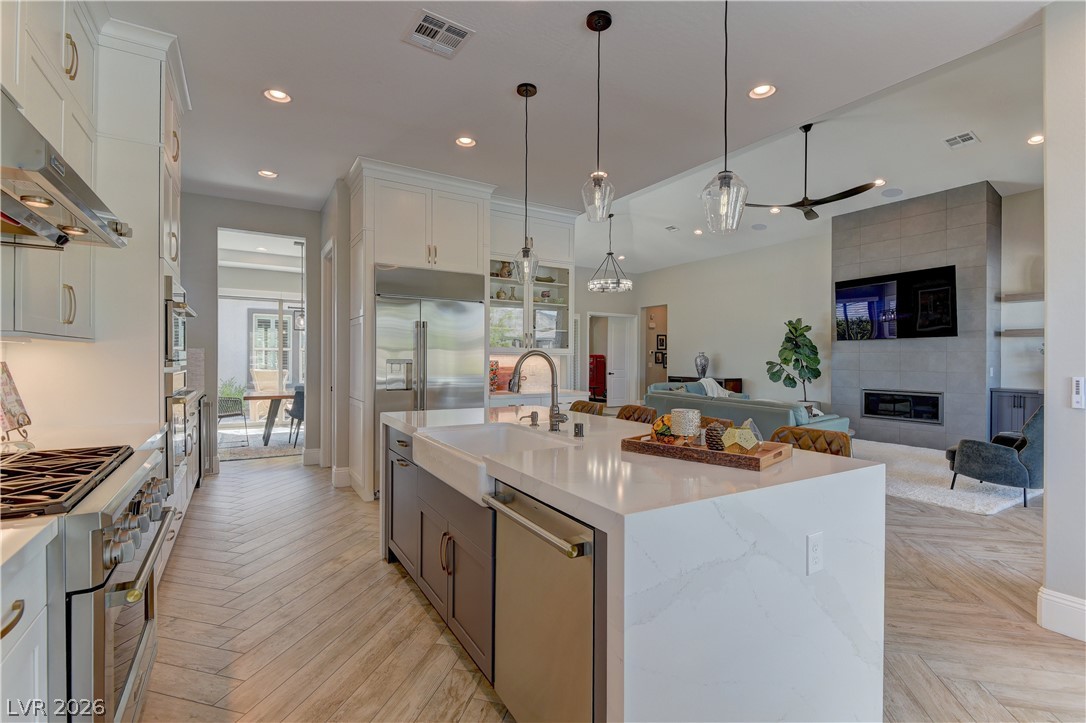 12536 Claymore Highland Avenue