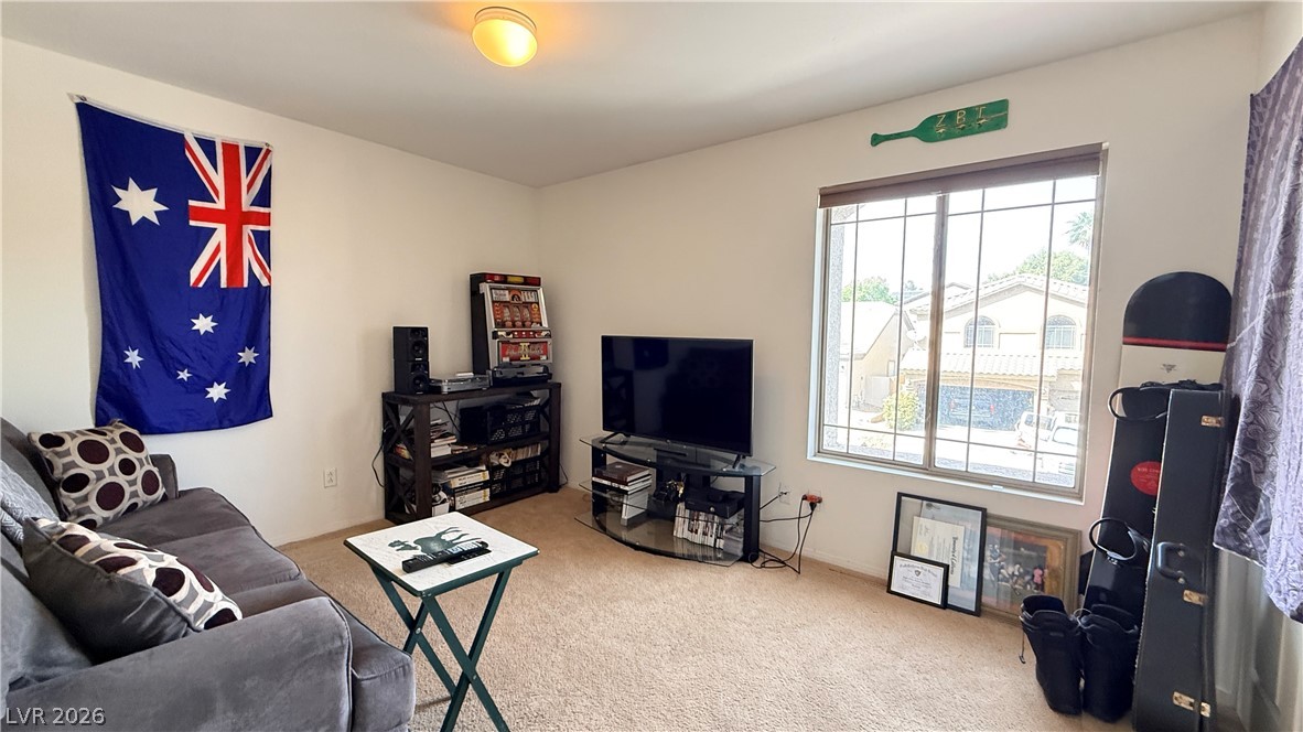 10633 Adamsong Avenue