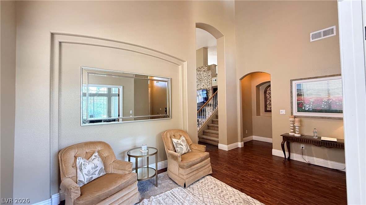 10633 Adamsong Avenue