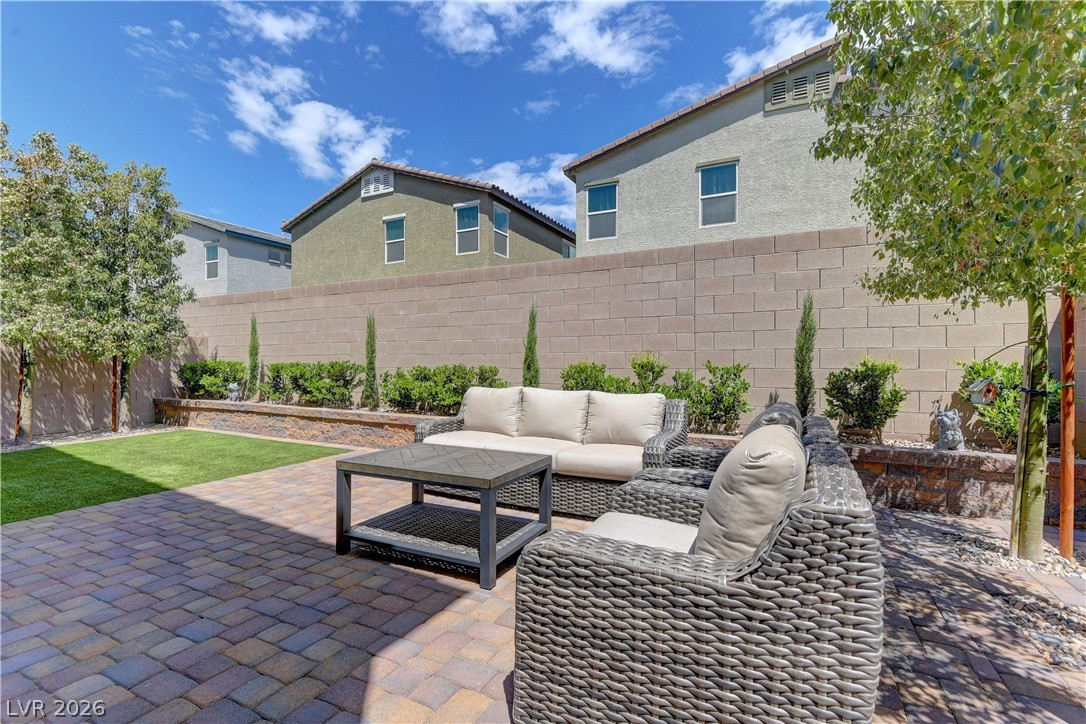 3808 Corellia Avenue