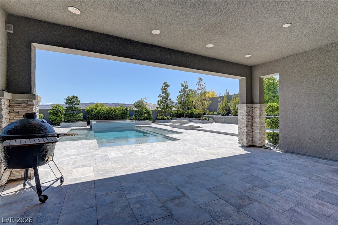 12439 Sky Bluff Court