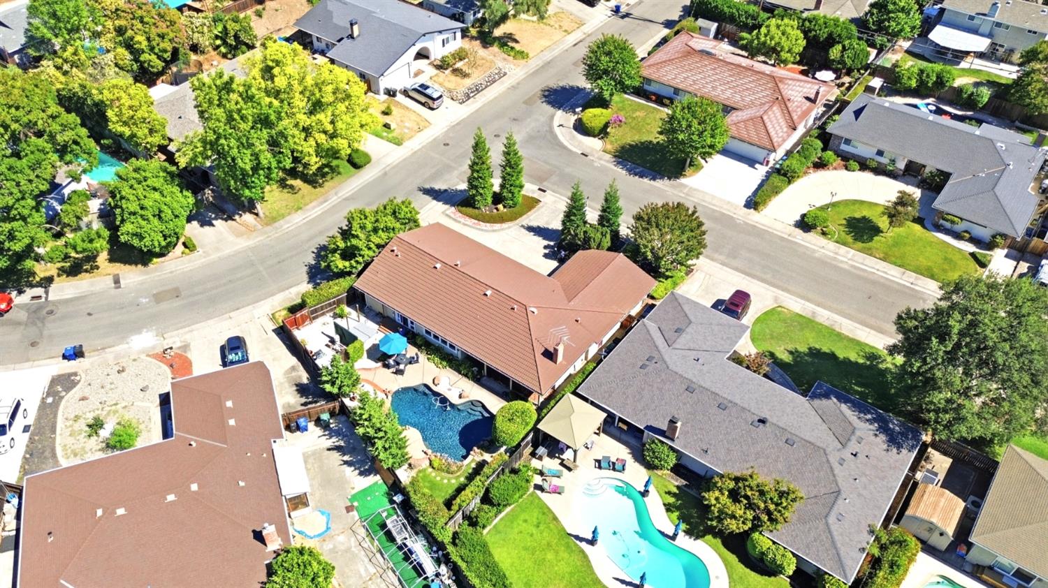 6401 Teal Way