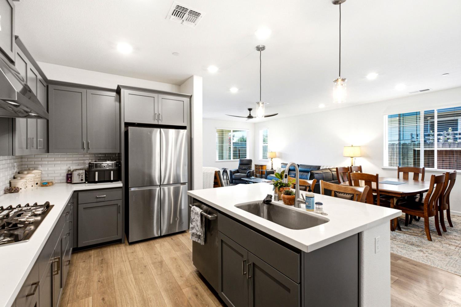 1399 Carson River Loop