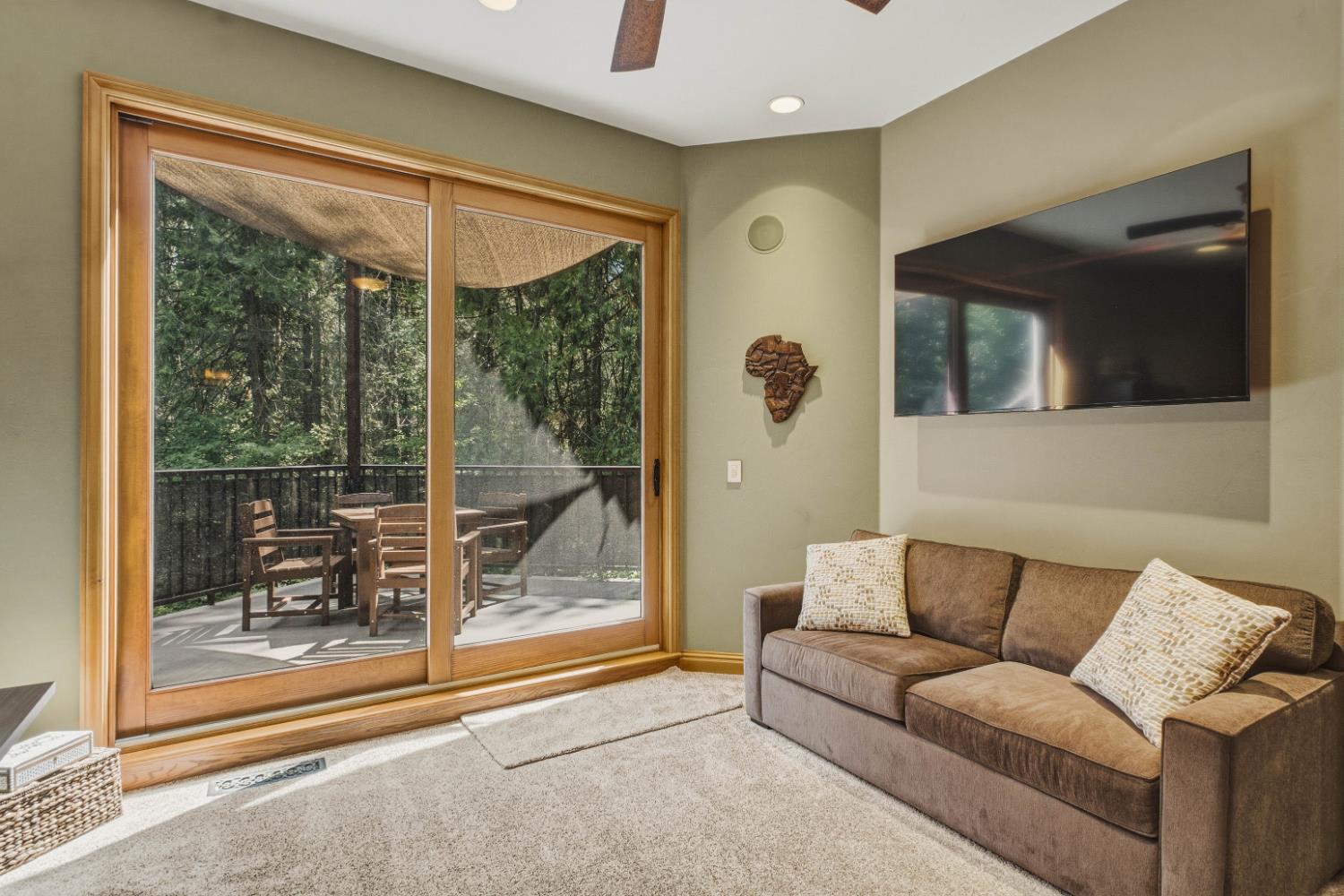 13027 Robin Road