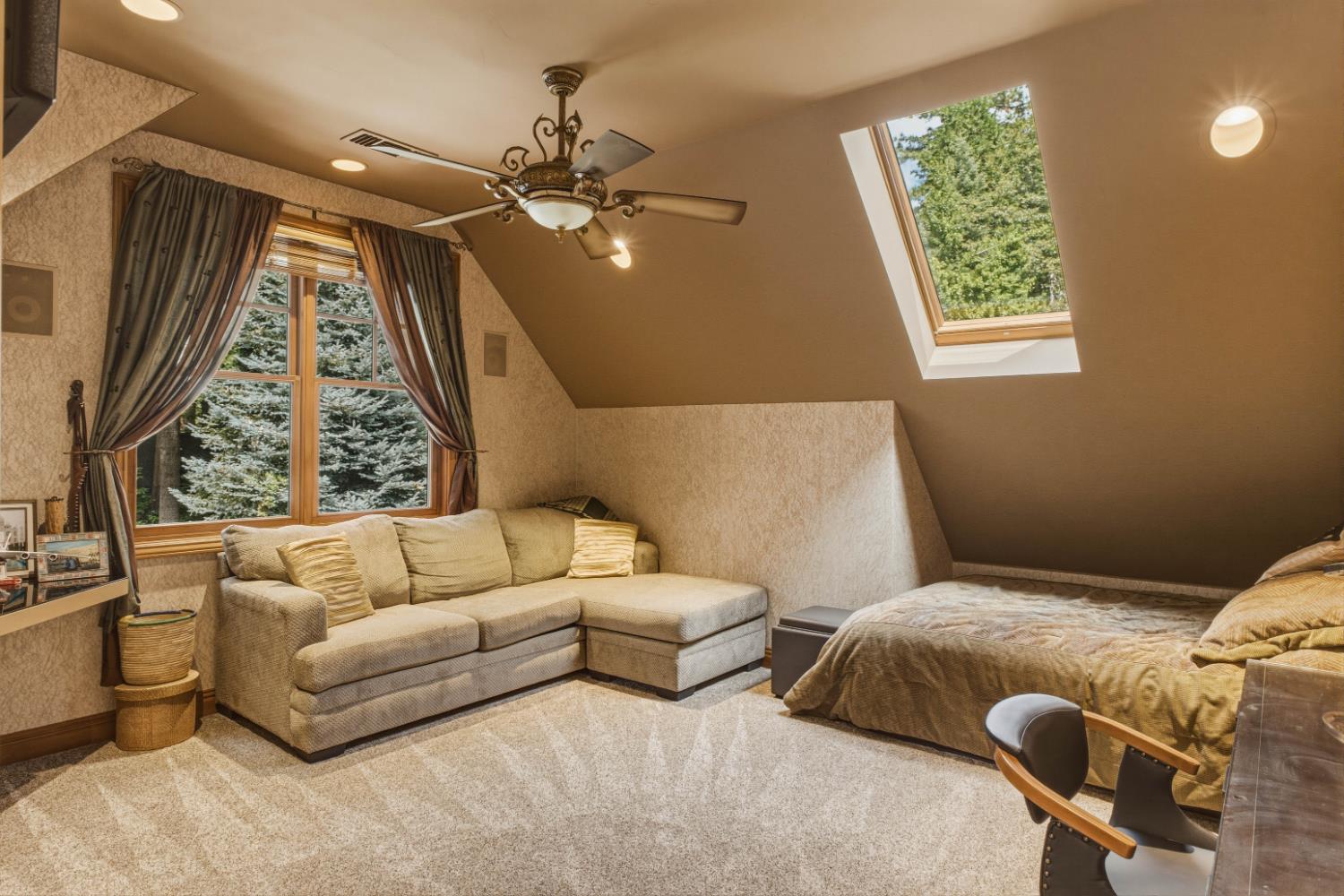 13027 Robin Road