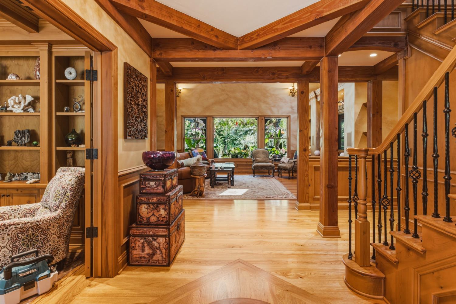 13027 Robin Road
