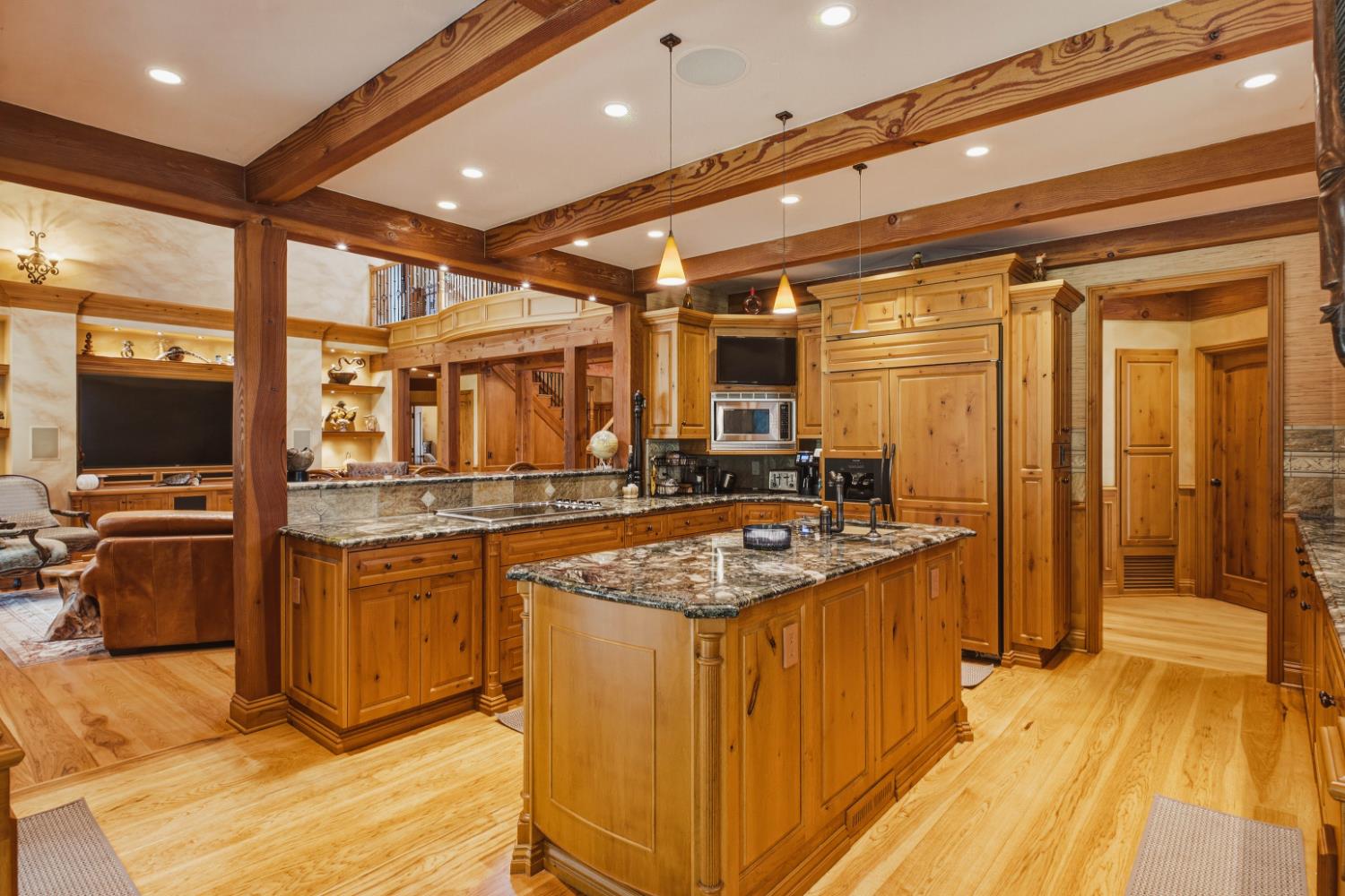 13027 Robin Road