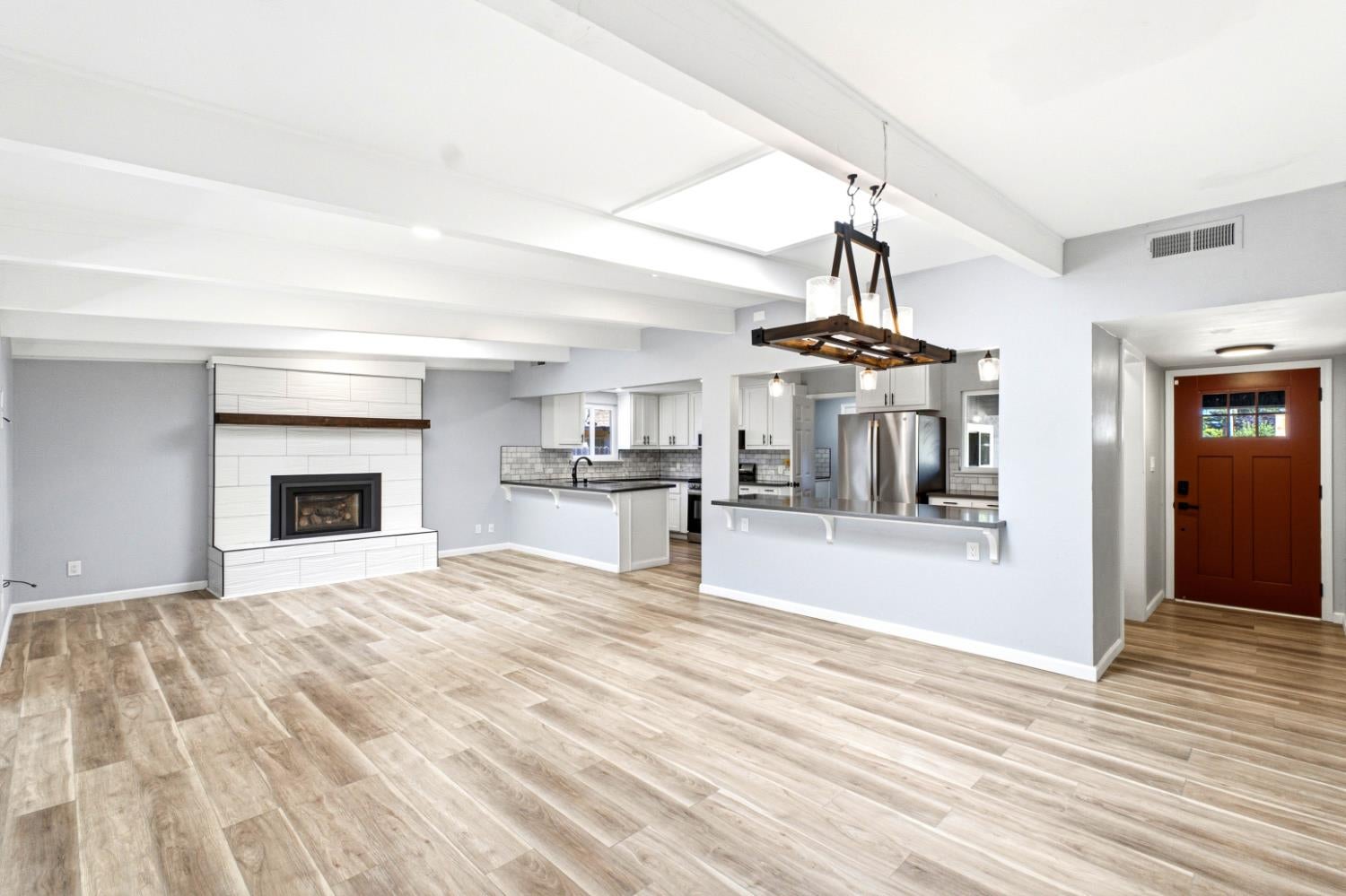 6860 Pocket Road