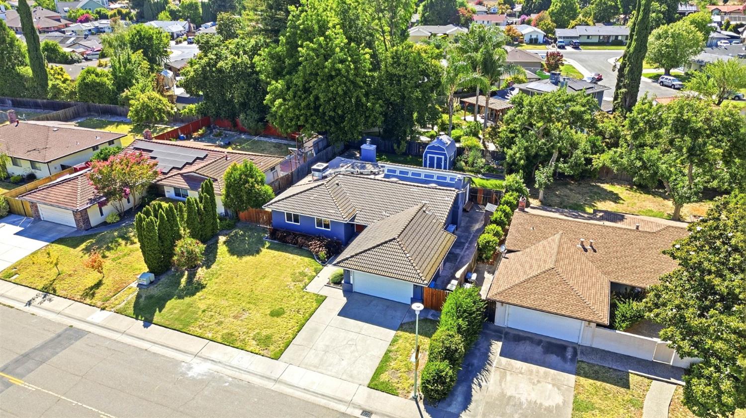 6860 Pocket Road
