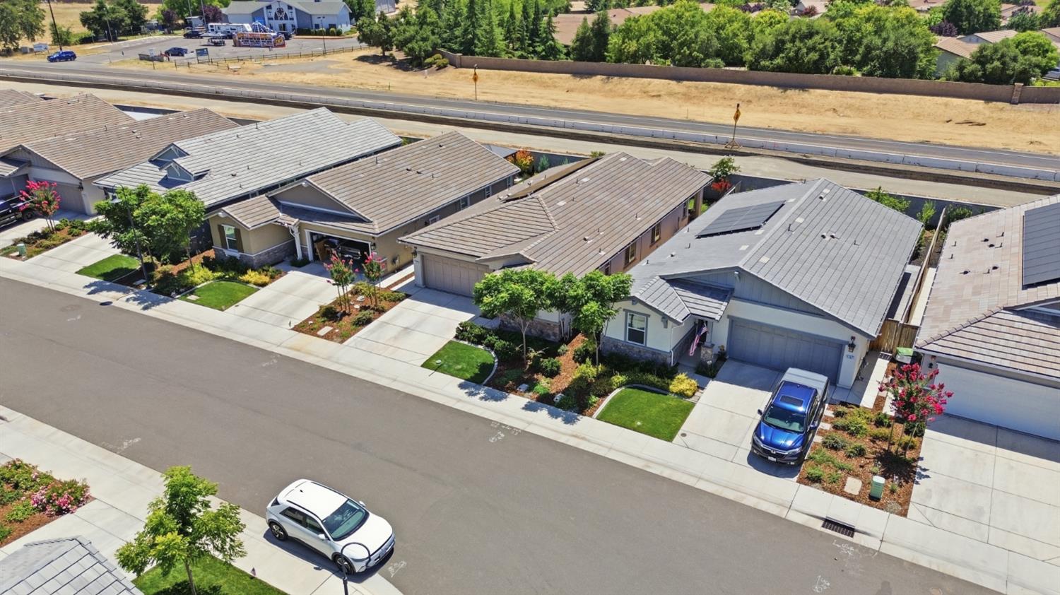 1399 Carson River Loop