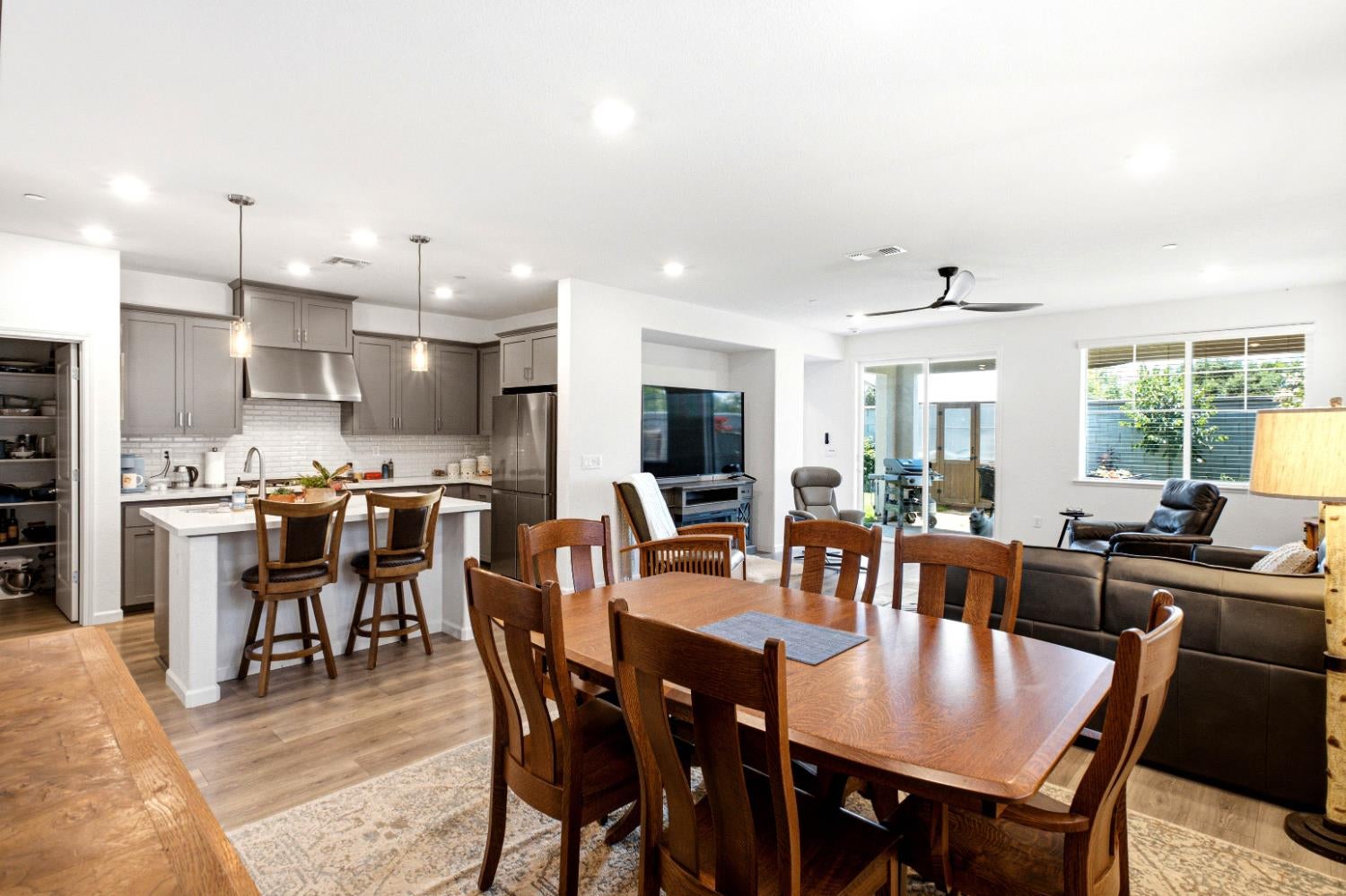 1399 Carson River Loop