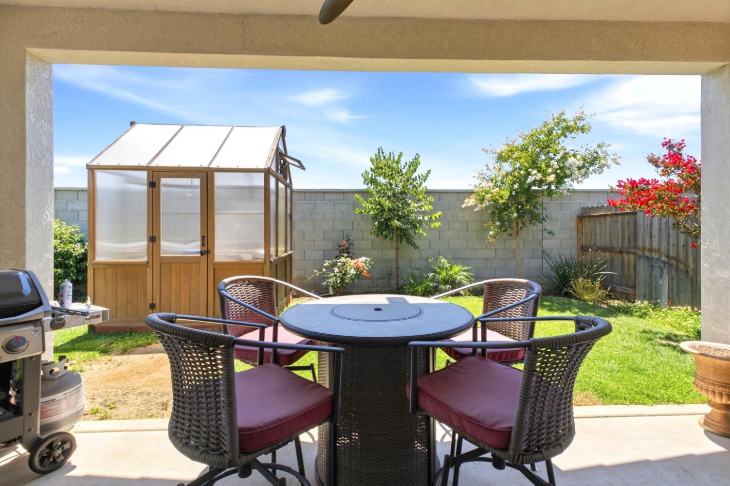 1399 Carson River Loop