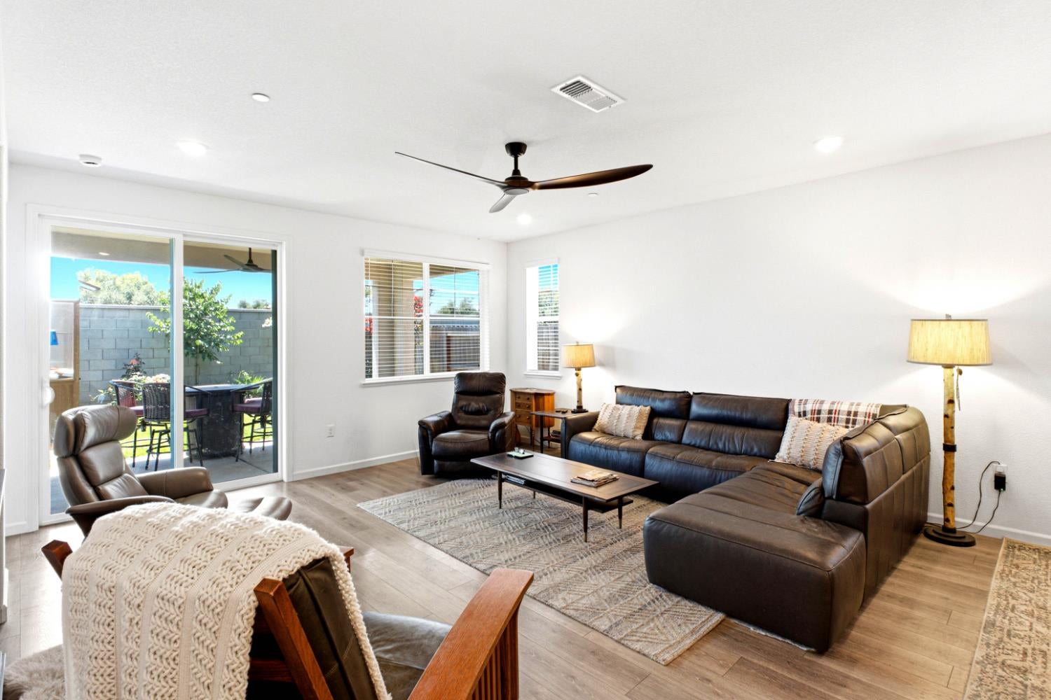 1399 Carson River Loop
