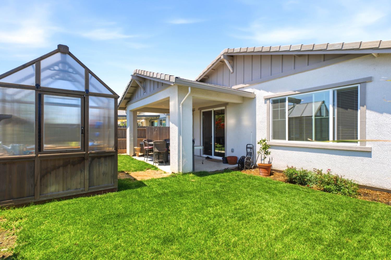1399 Carson River Loop
