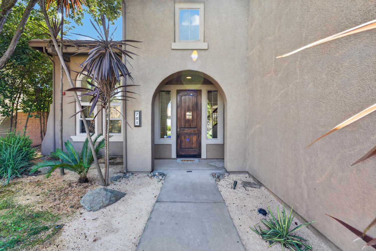 701 Rolling Green Drive