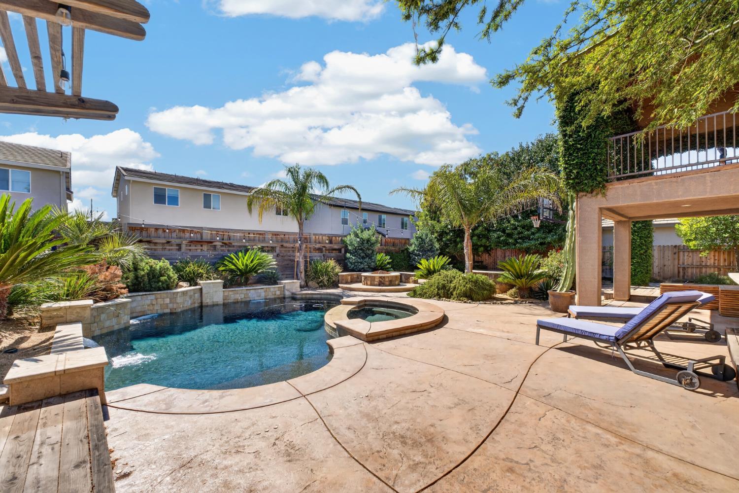 701 Rolling Green Drive