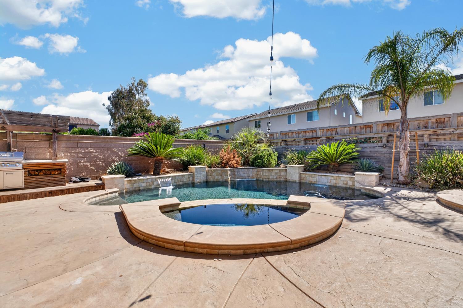 701 Rolling Green Drive
