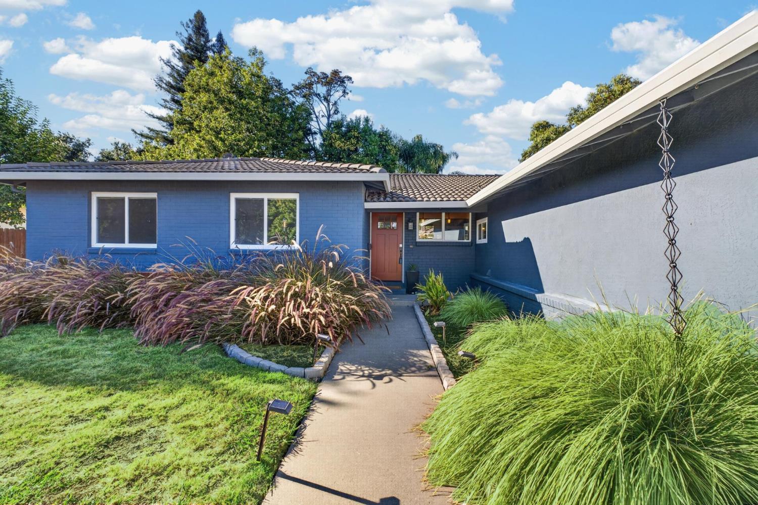 6860 Pocket Road