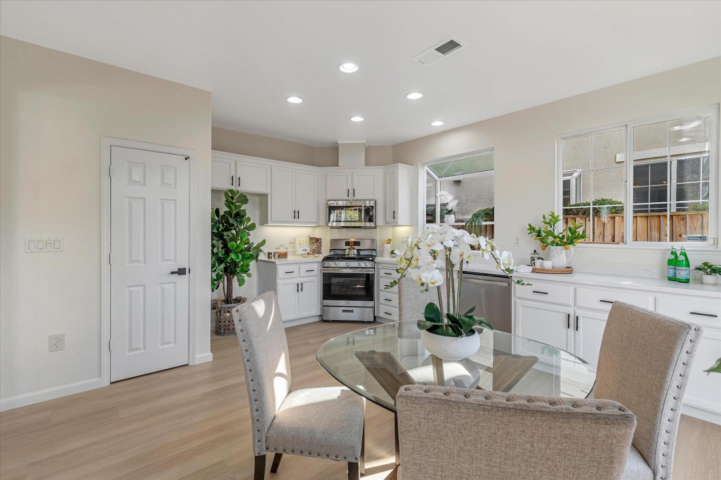 1063 Inverness Court