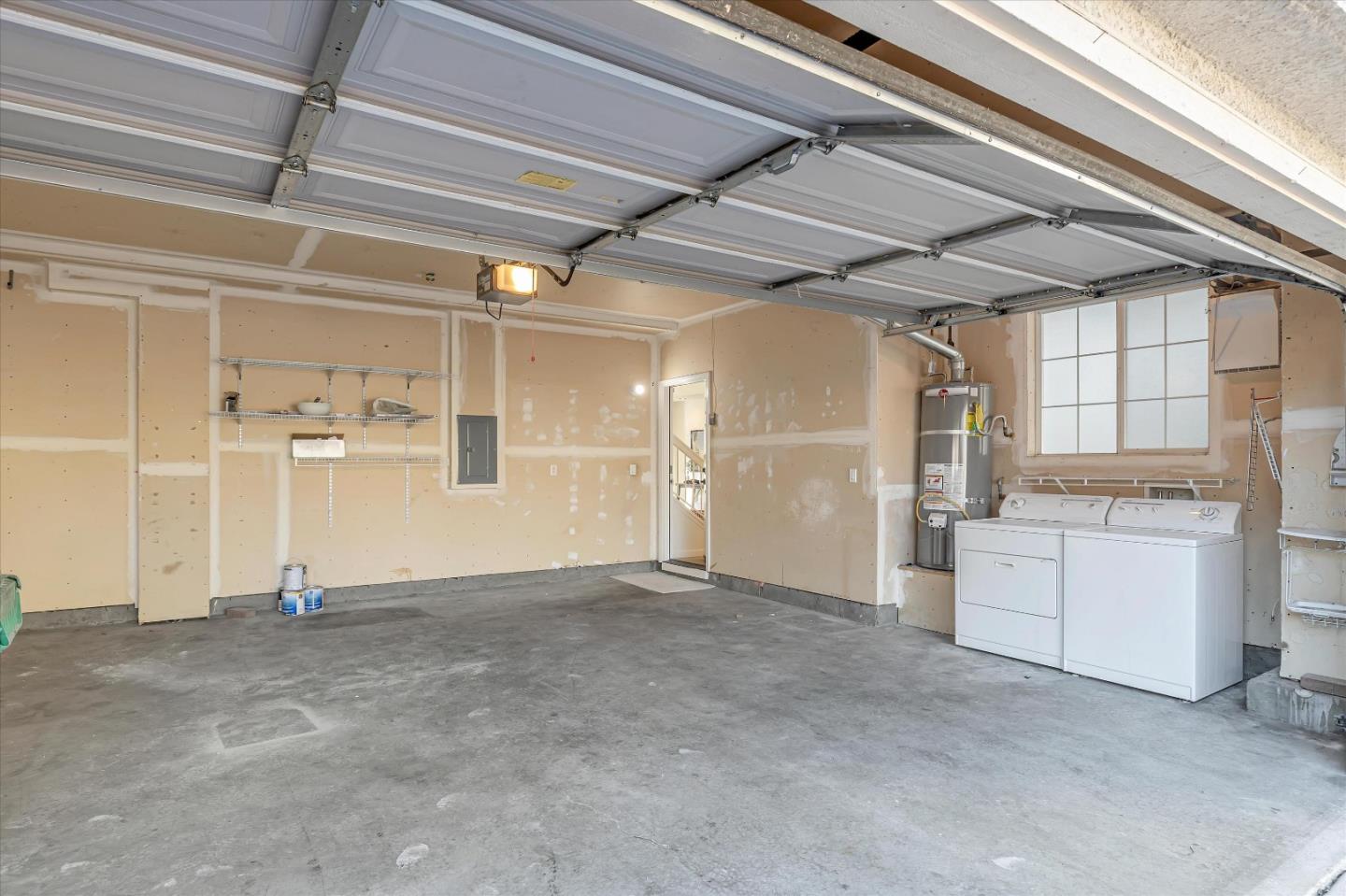 1063 Inverness Court