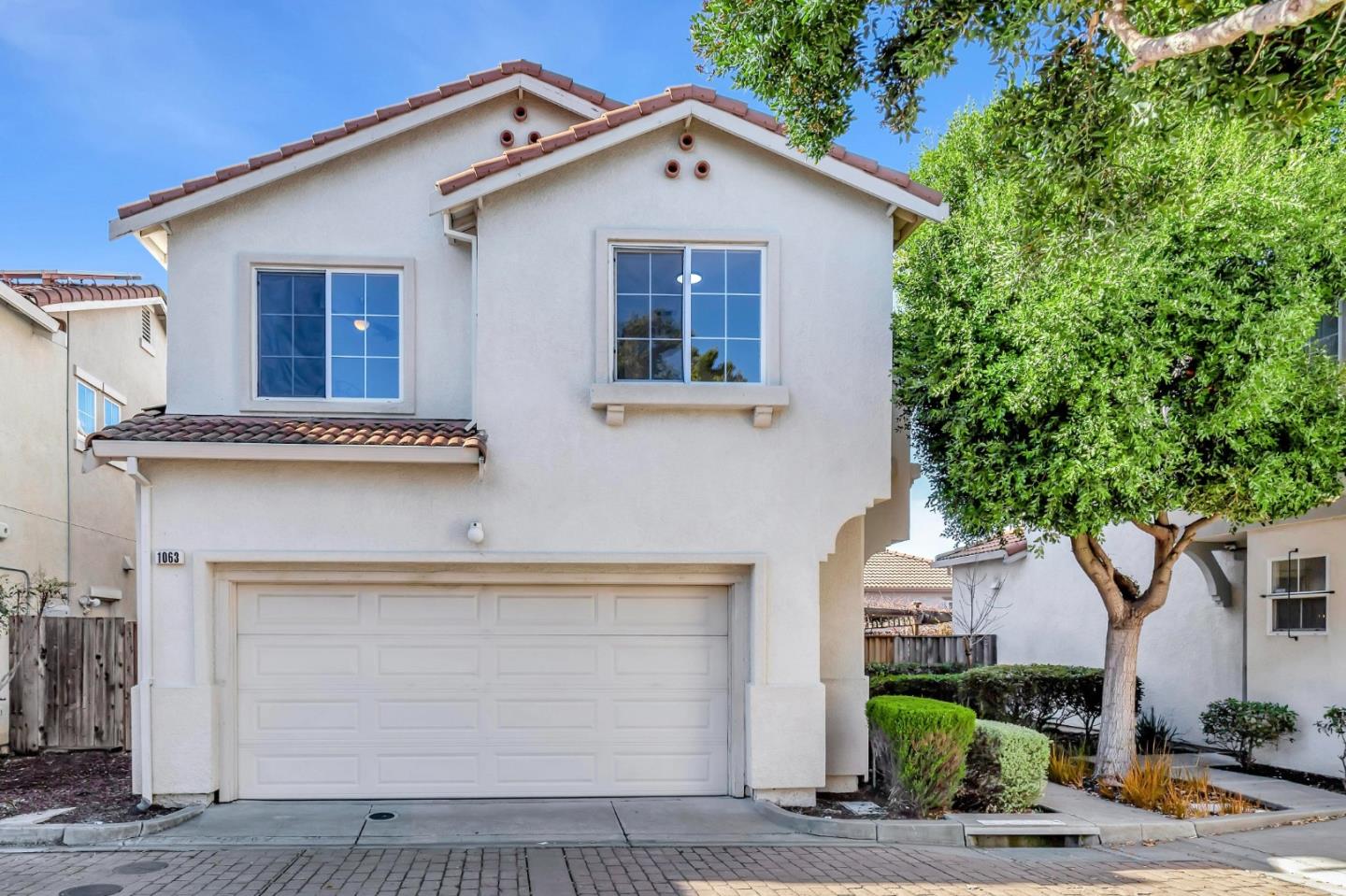 1063 Inverness Court