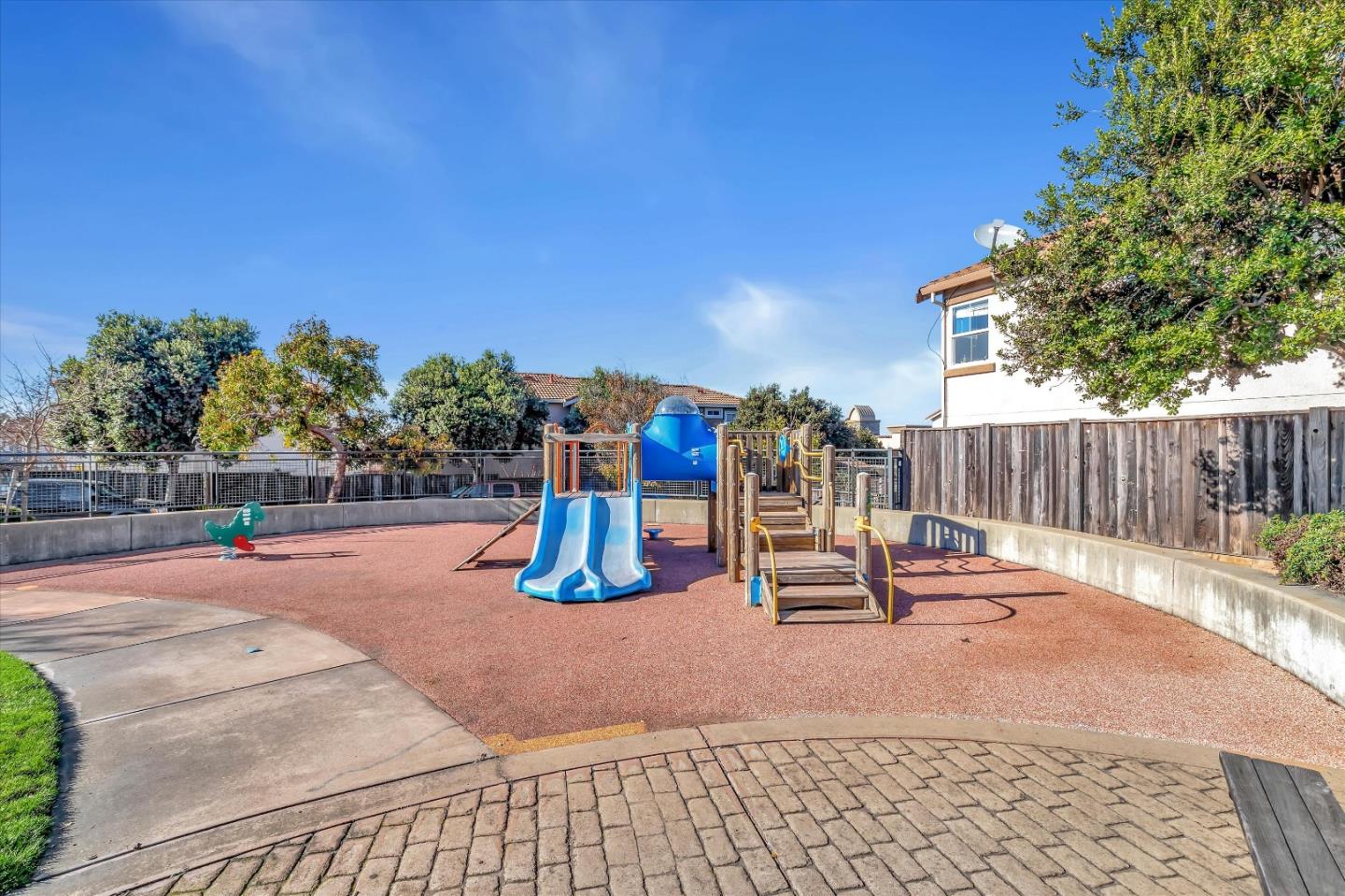 1063 Inverness Court