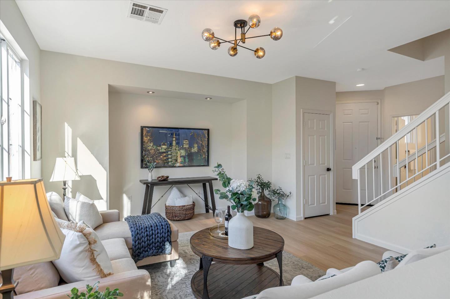 1063 Inverness Court