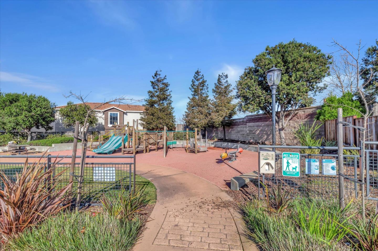 1063 Inverness Court