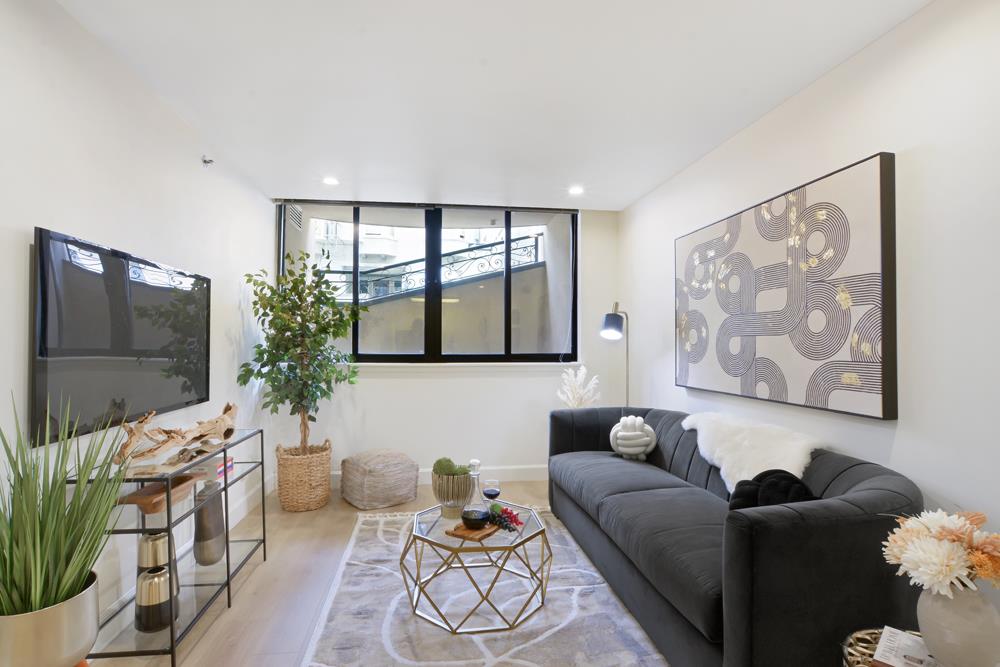 1045 Mason Street Unit: 001