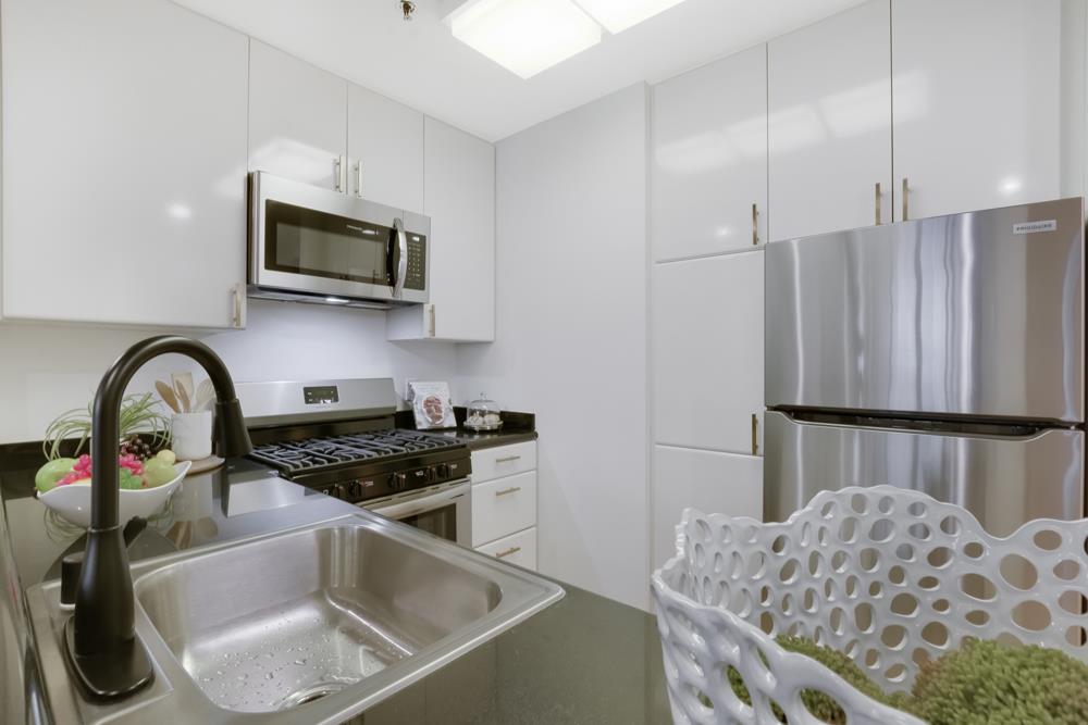 1045 Mason Street Unit: 001