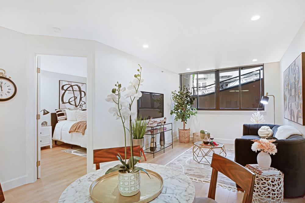 1045 Mason Street Unit: 001