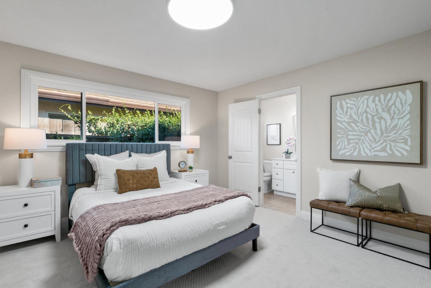 2832-2834 Regnart WAY