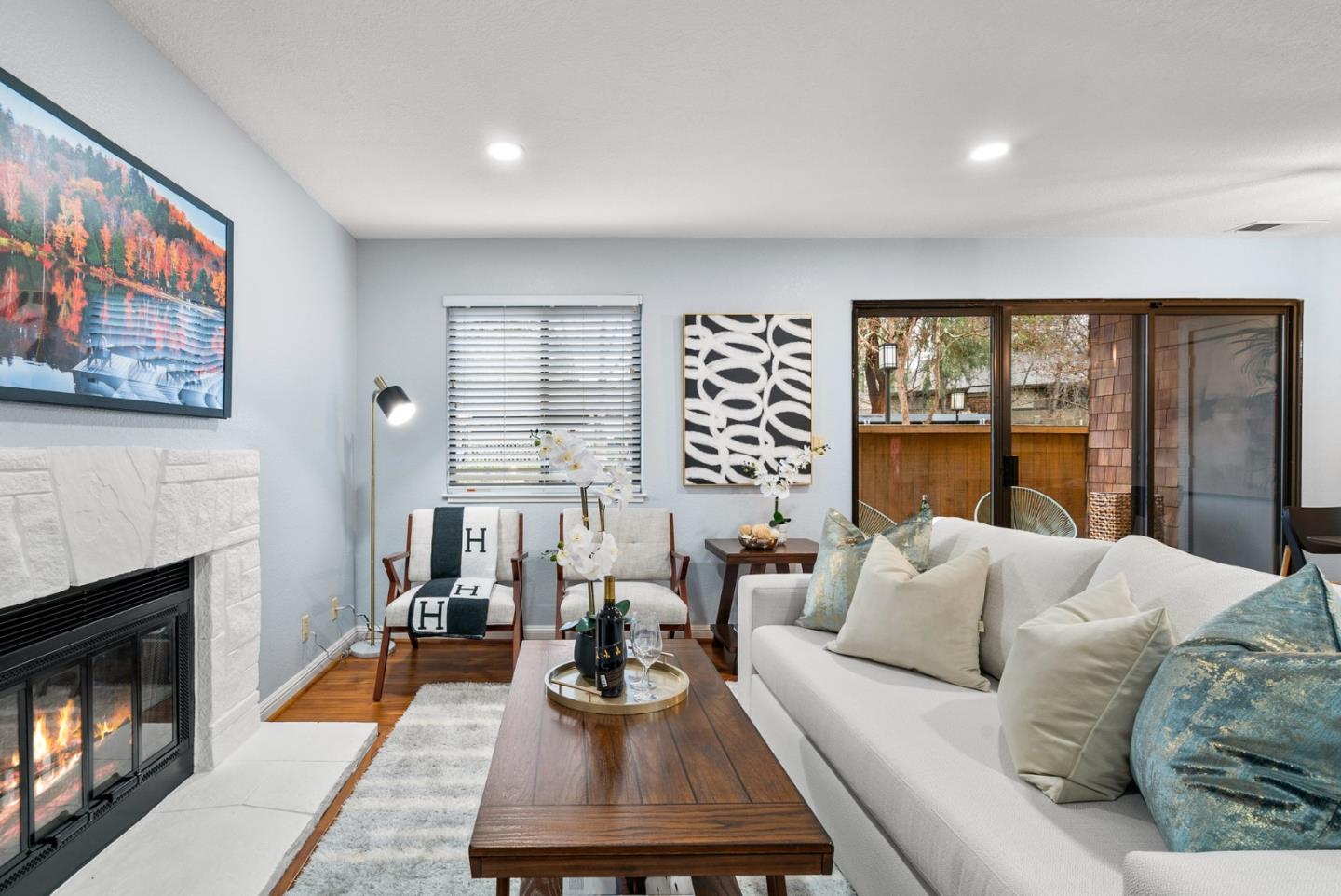 2902 La Terrace CIR