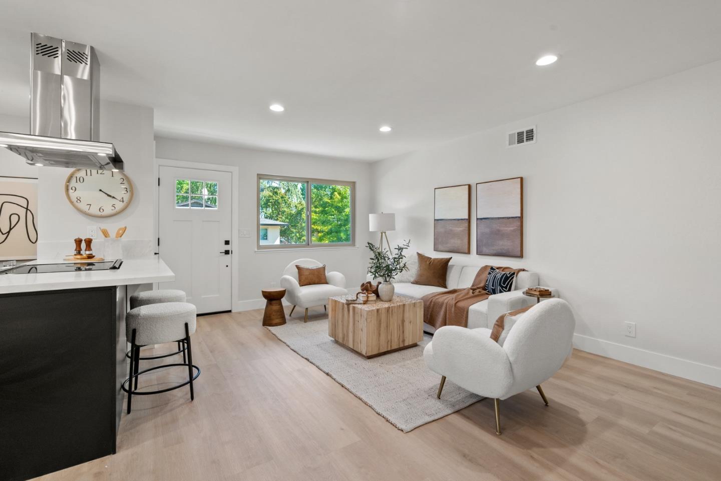 225 Gomes Court 4