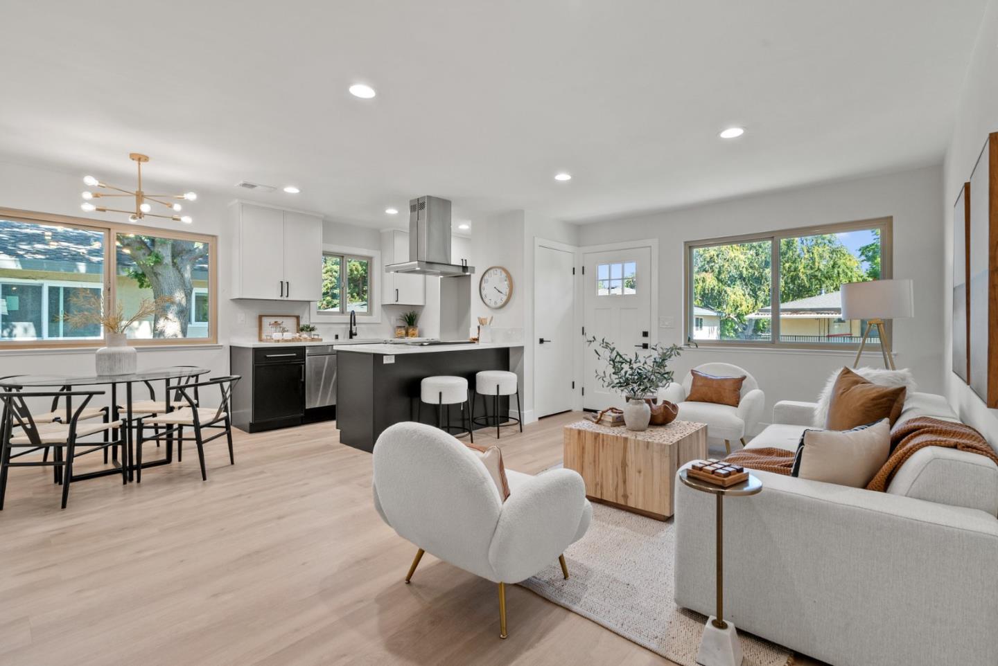 225 Gomes Court 4