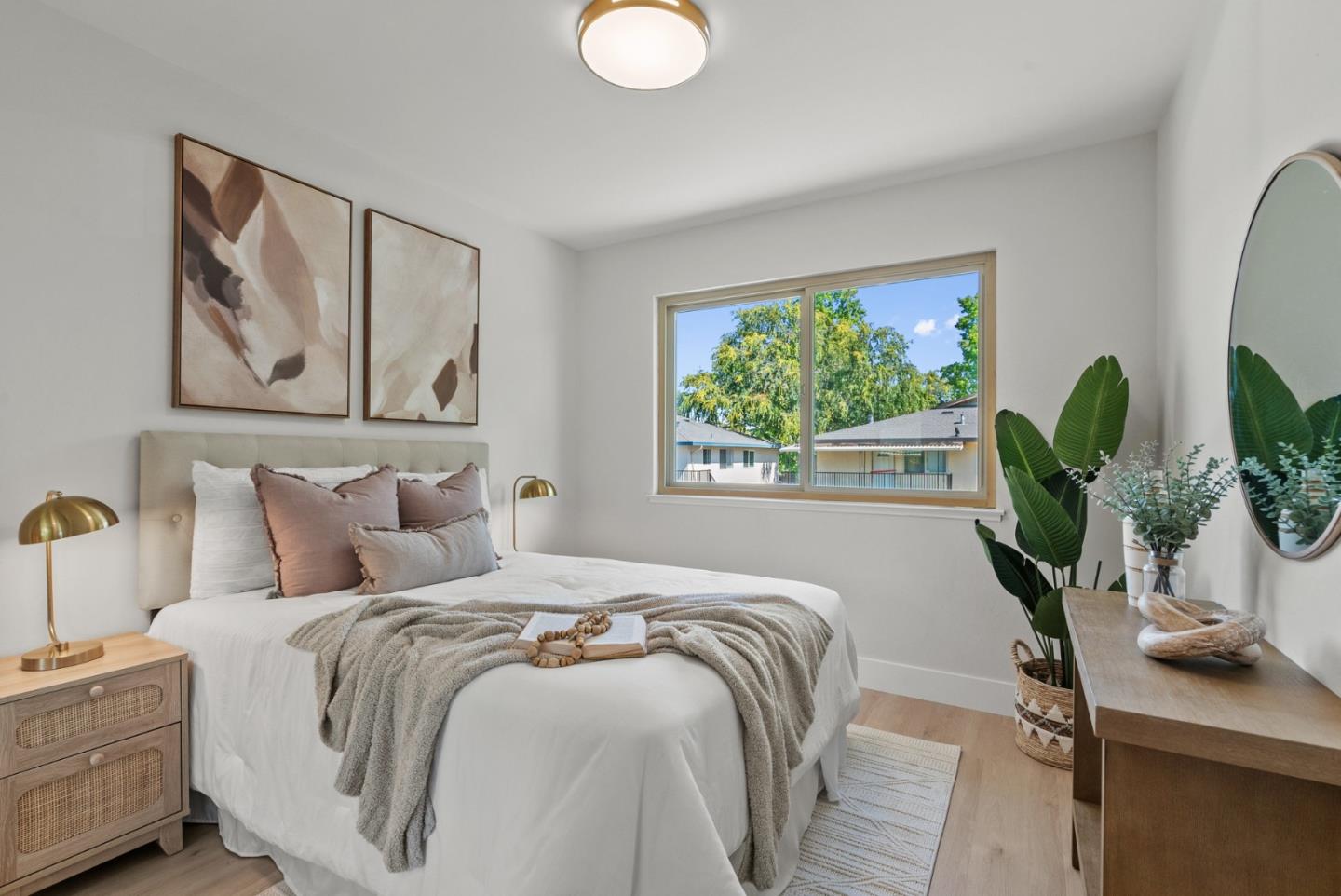 225 Gomes Court 4