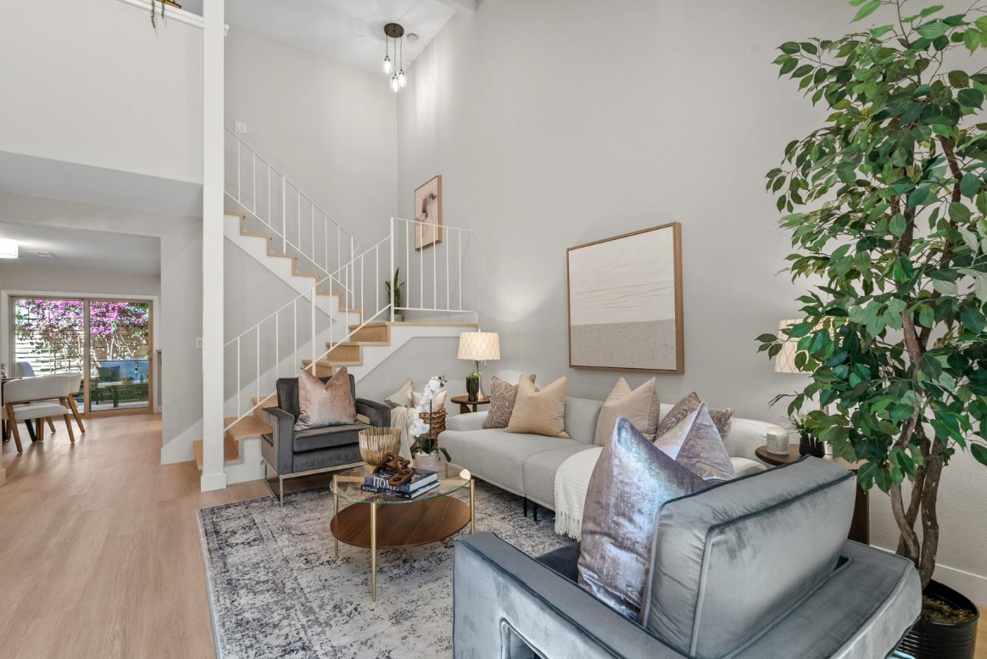 3179 Loma Verde Drive 2