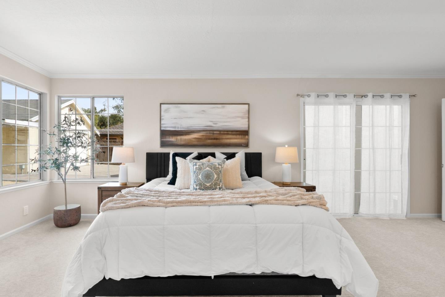 186 Mountain View Avenue