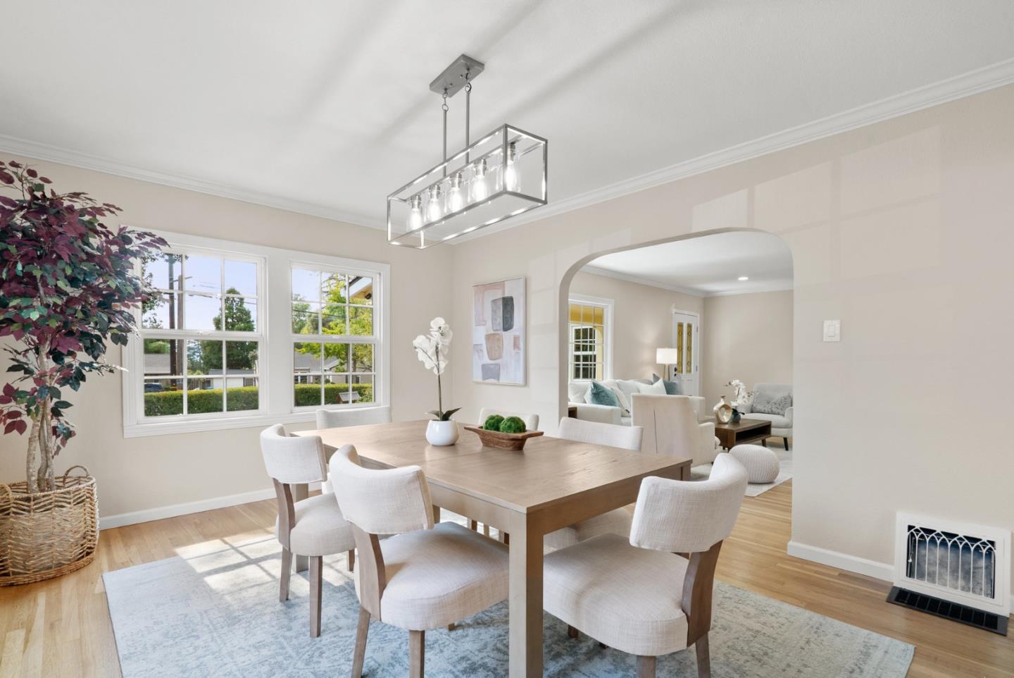 186 Mountain View Avenue