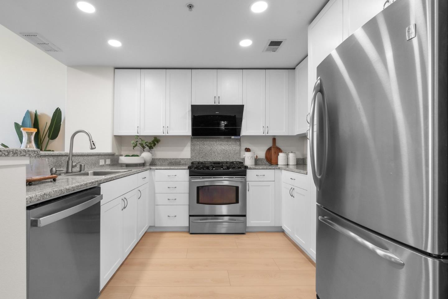 3901 Lick Mill Boulevard 434