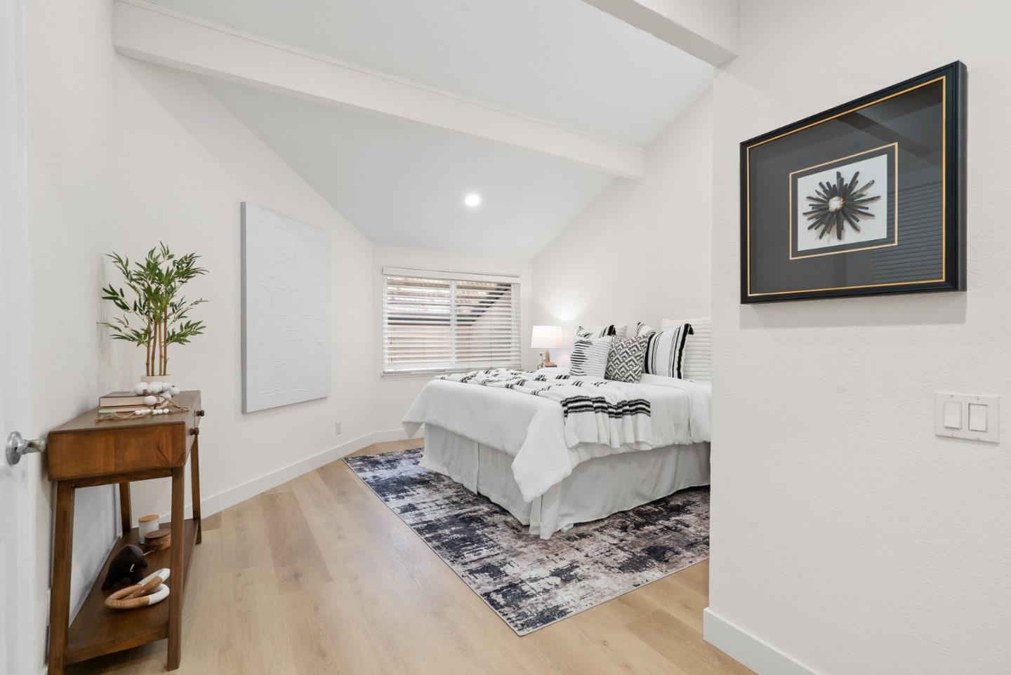 4009 San Francisco Terrace