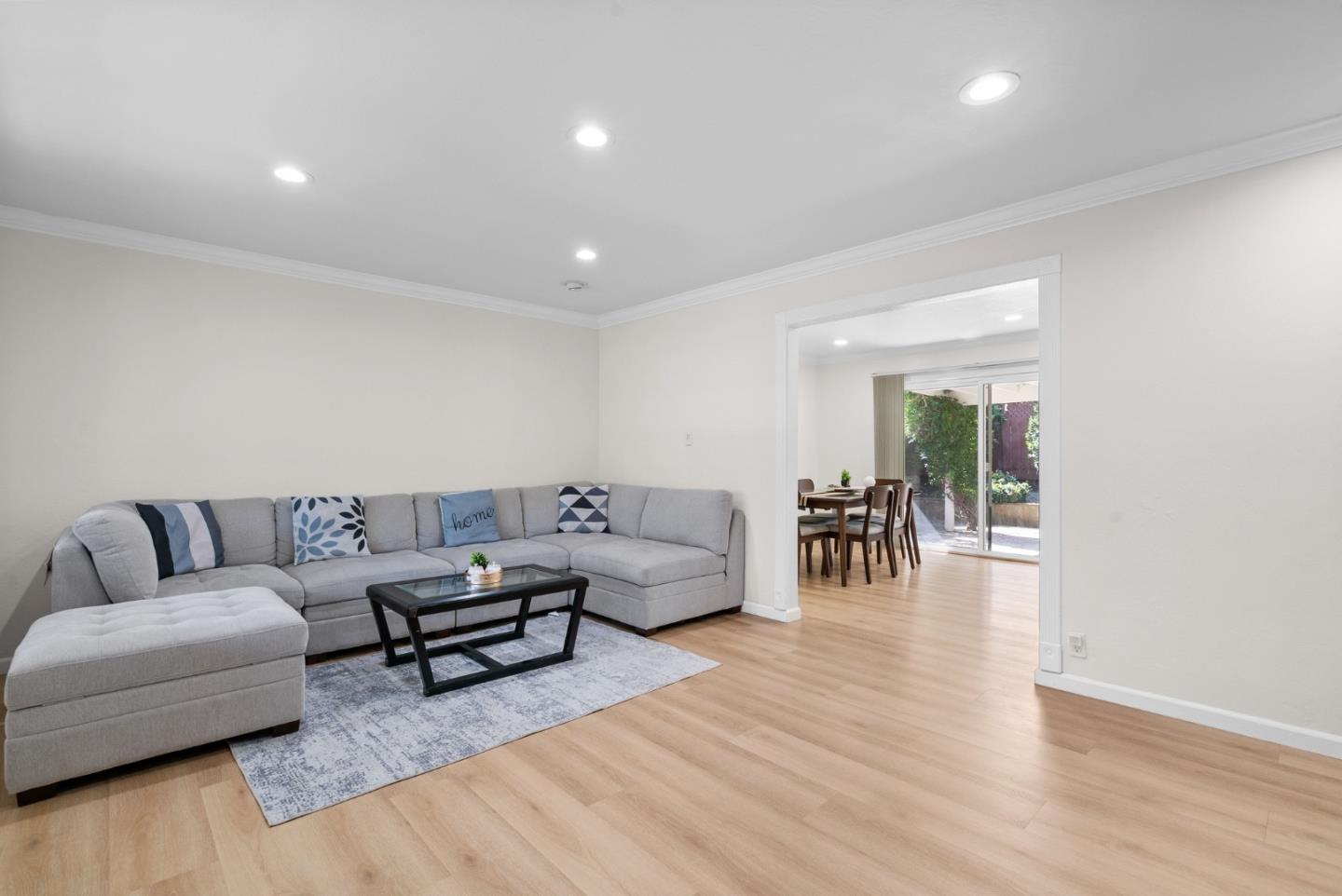 2718 Millbrae Way