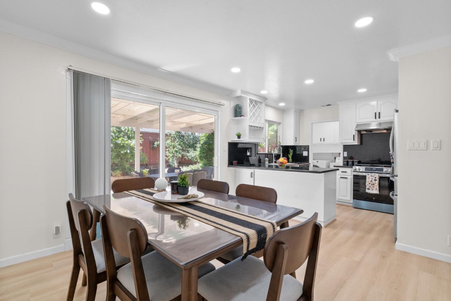 2718 Millbrae Way