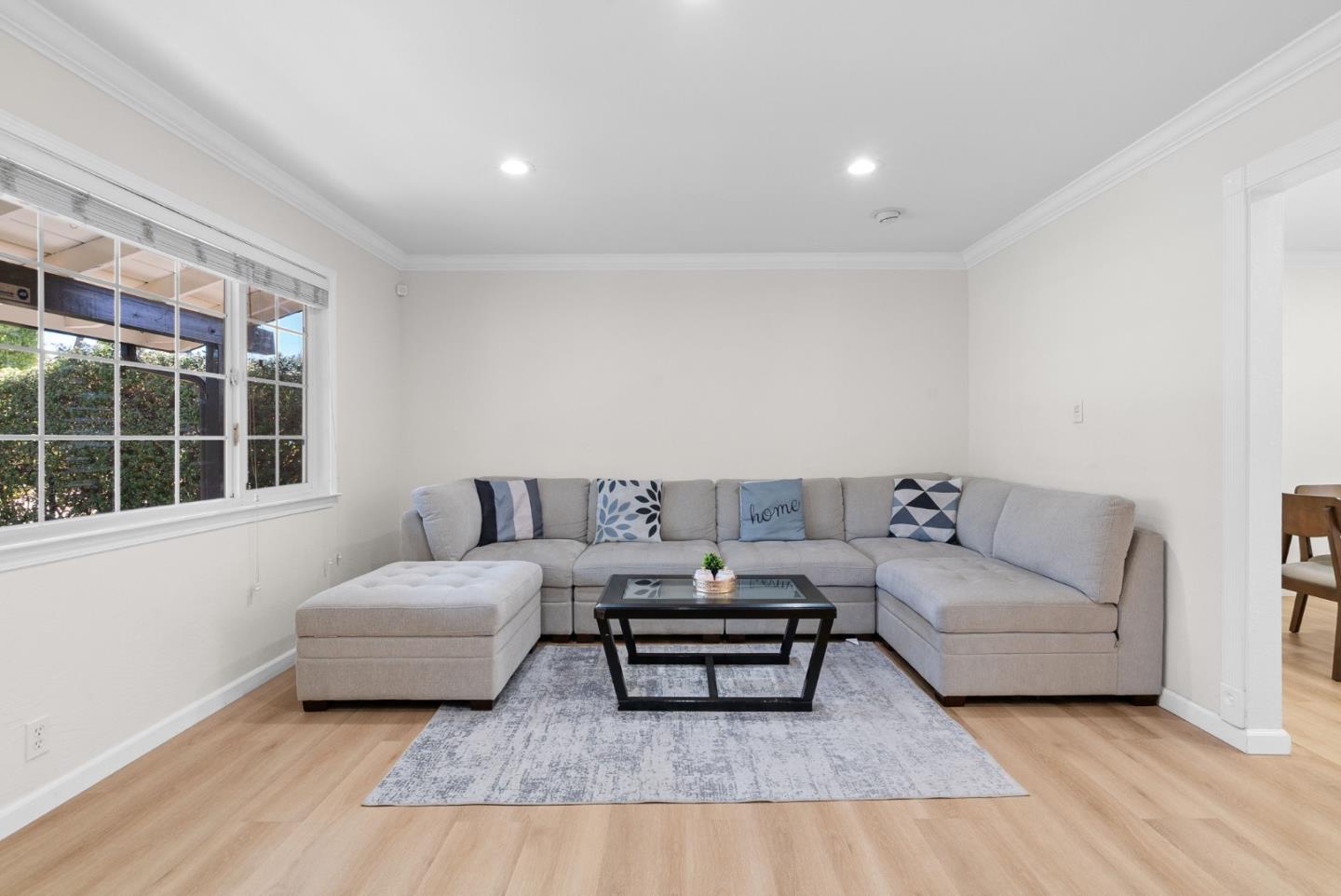 2718 Millbrae Way
