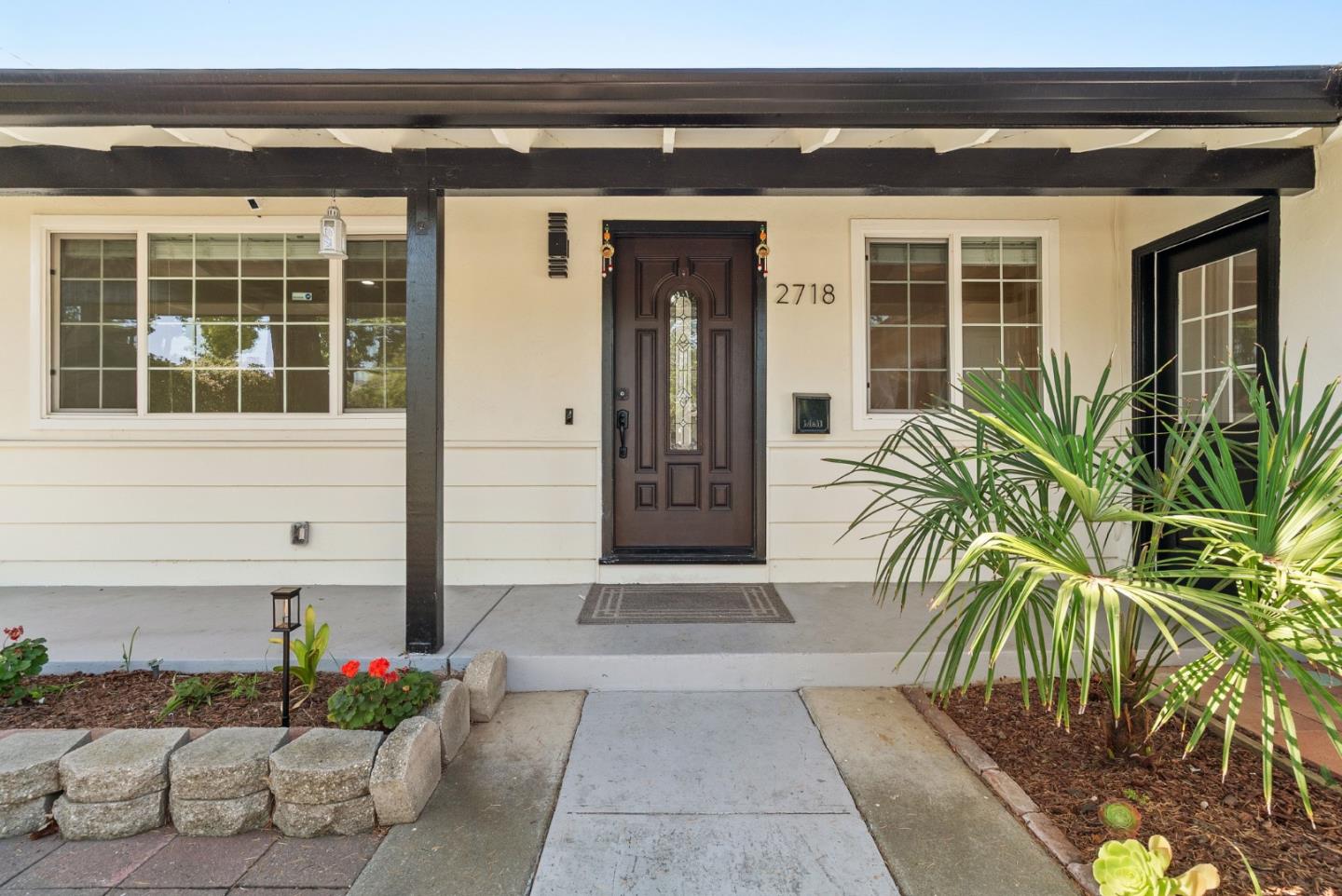2718 Millbrae Way