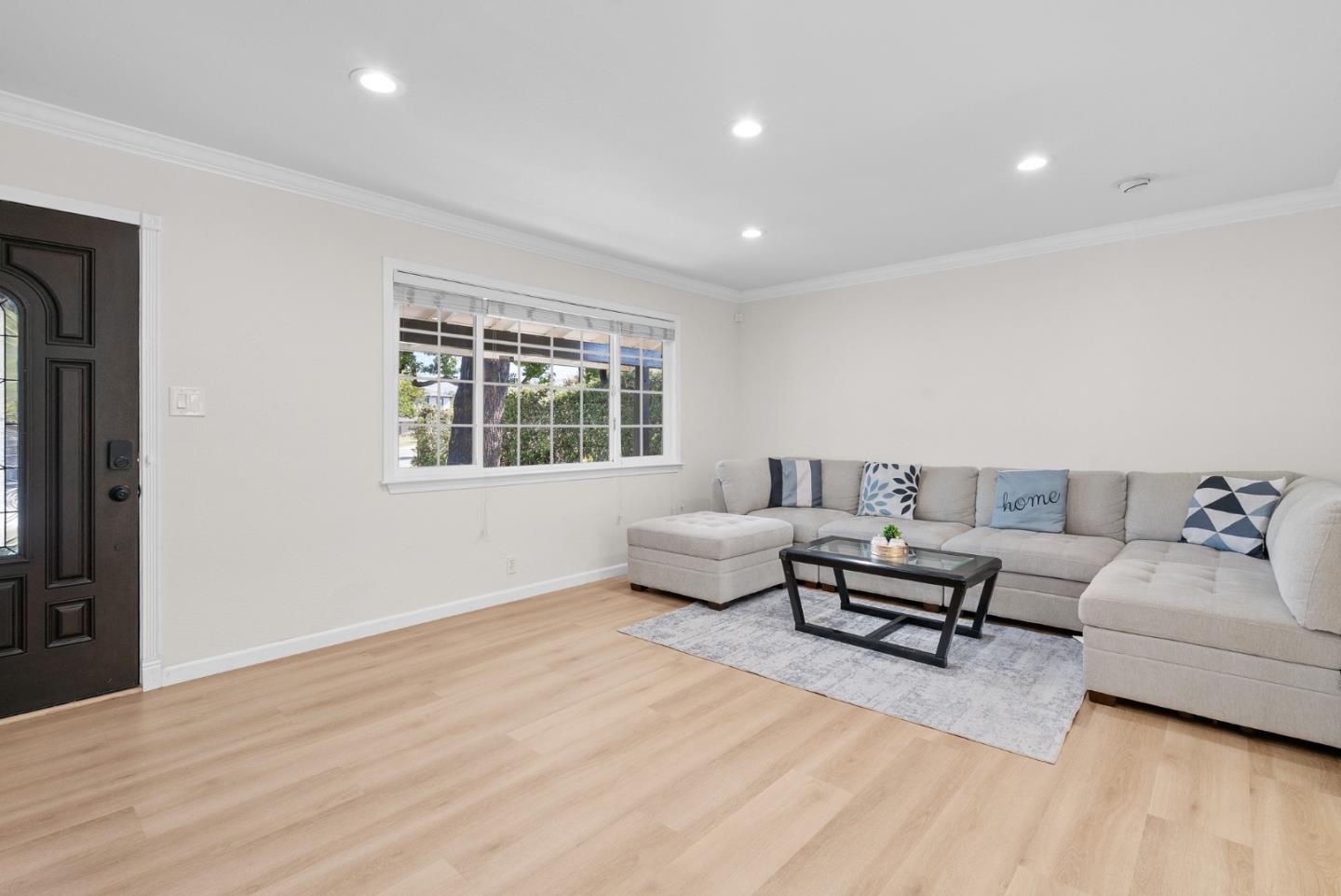 2718 Millbrae Way