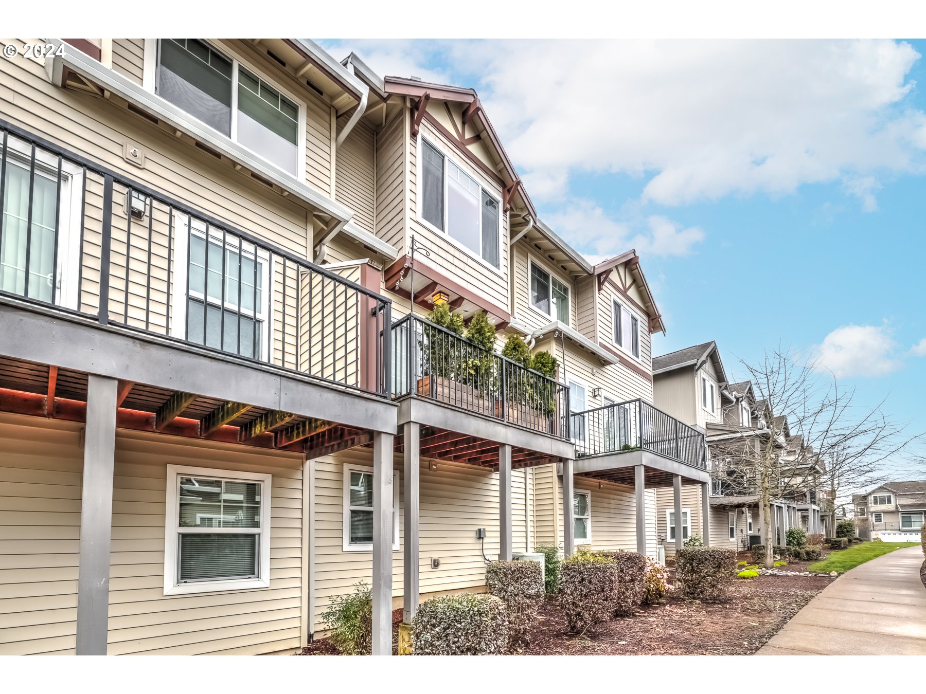 728 NW 118TH AVE 102