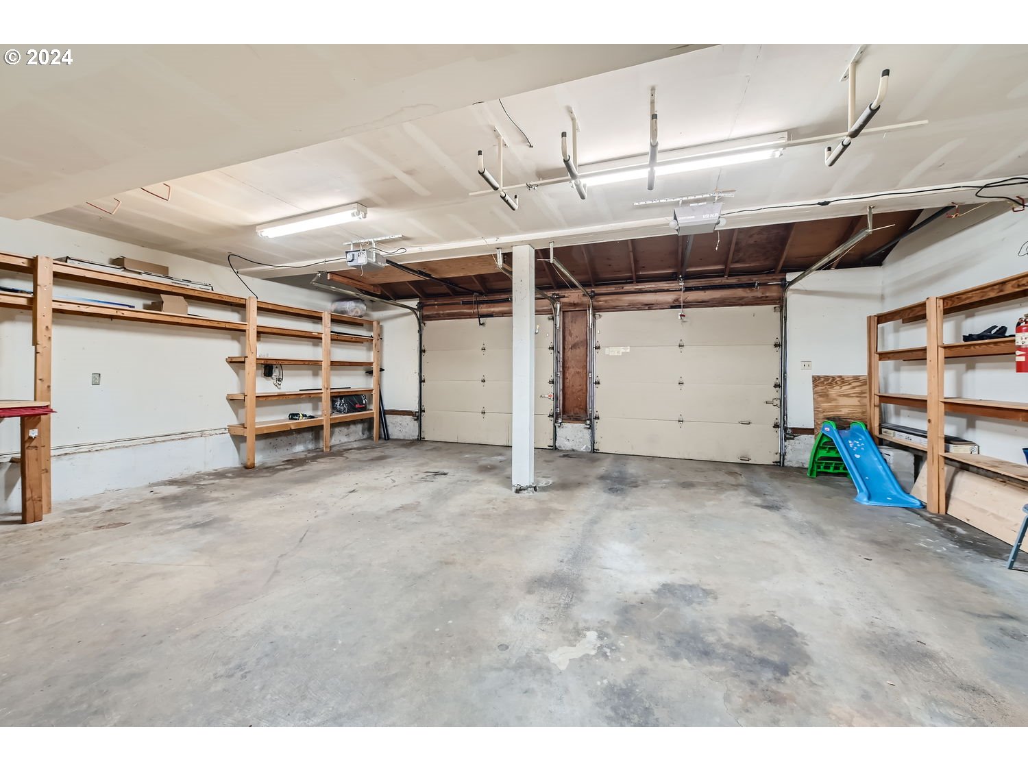 1022 NE 196TH AVE
