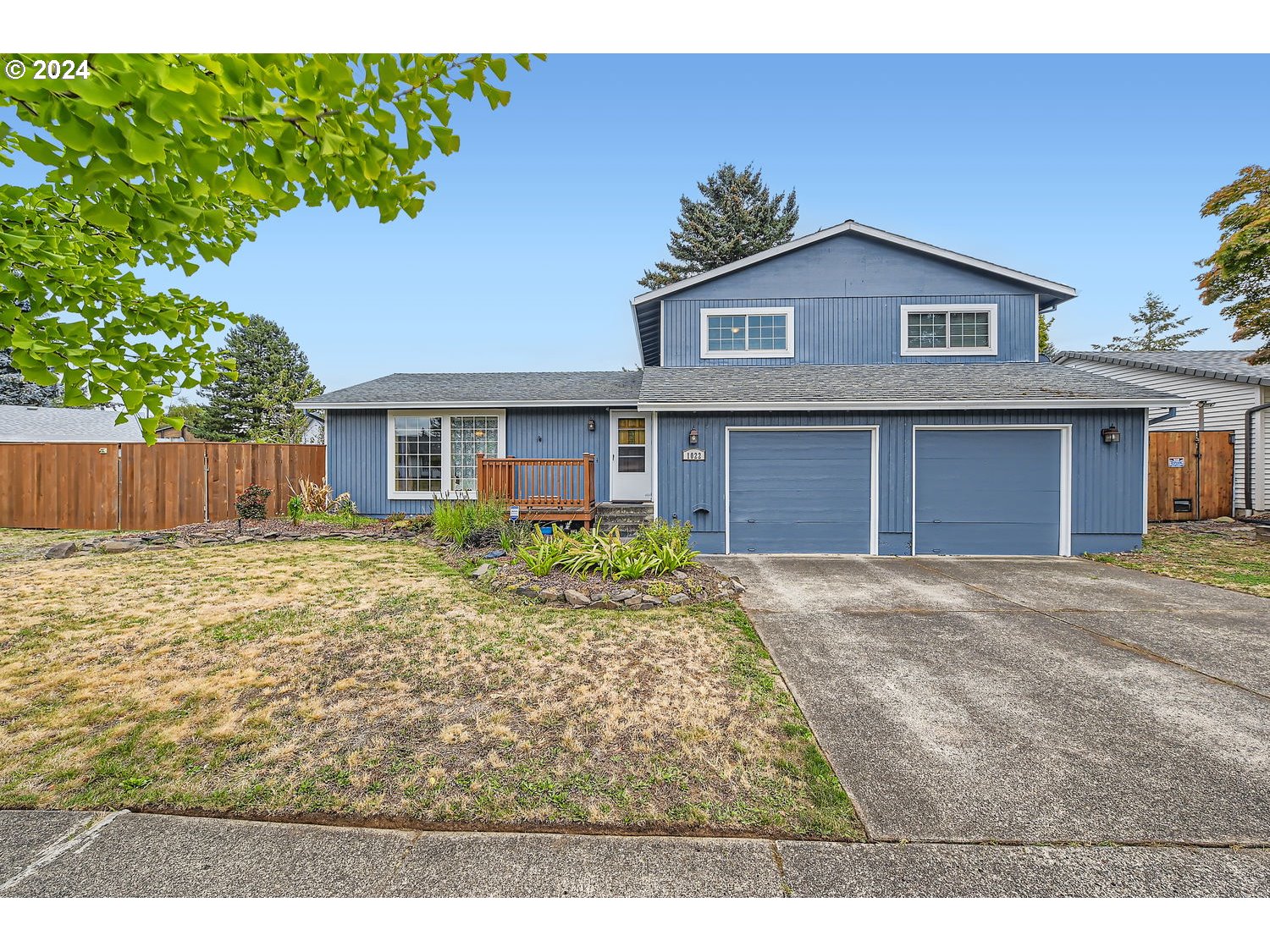 1022 NE 196TH AVE